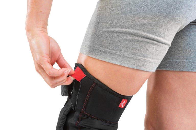 MUELLER TRIAXIAL HINGED KNEE SUPPORT